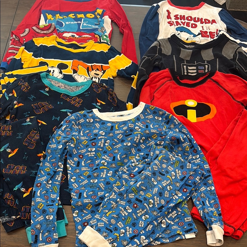 Lot of 7 boys Disney pajama sets
